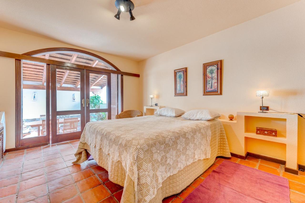 Buenavista Panoramic Villa In Costa Adeje Esterno foto