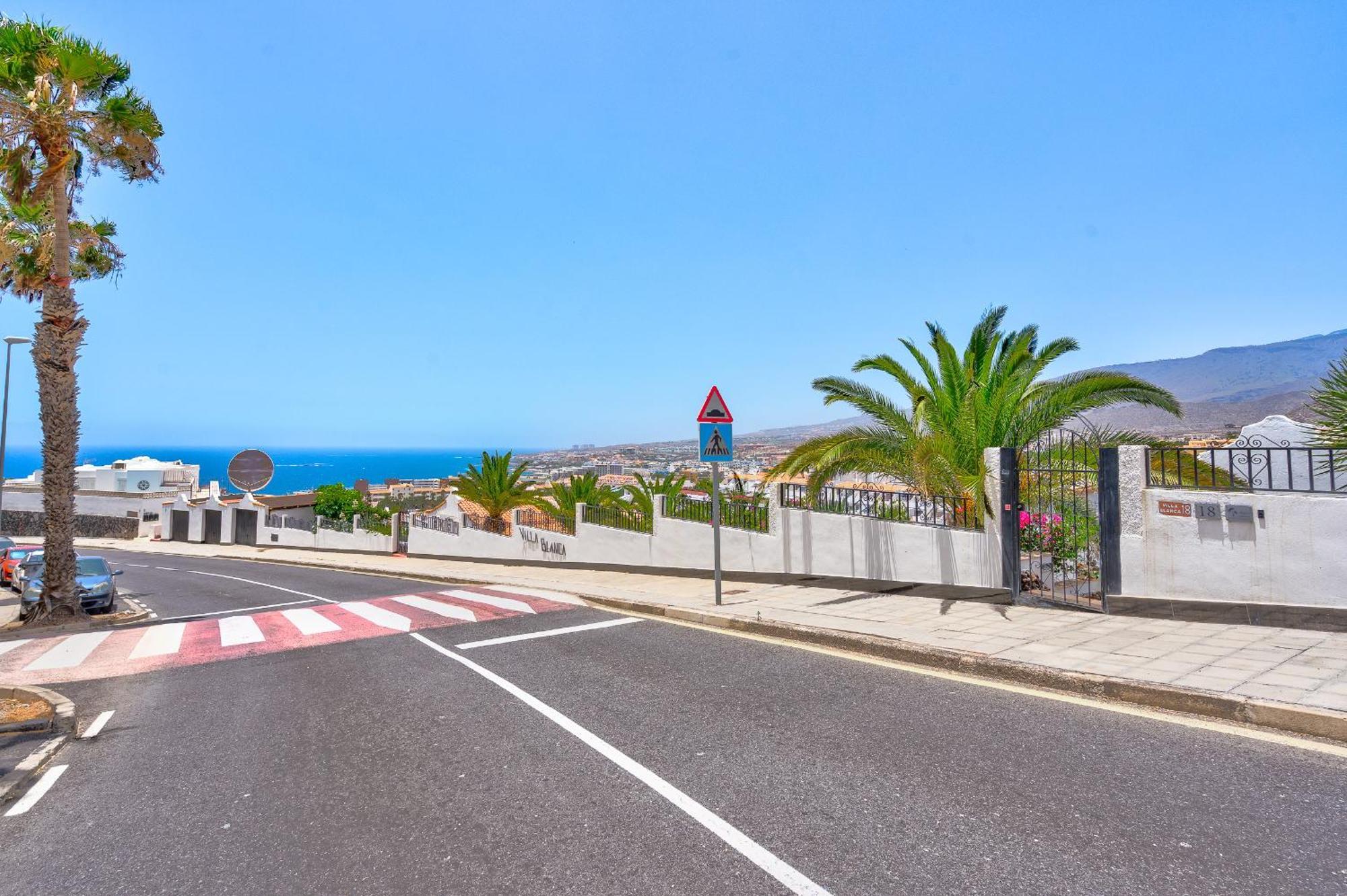 Buenavista Panoramic Villa In Costa Adeje Esterno foto